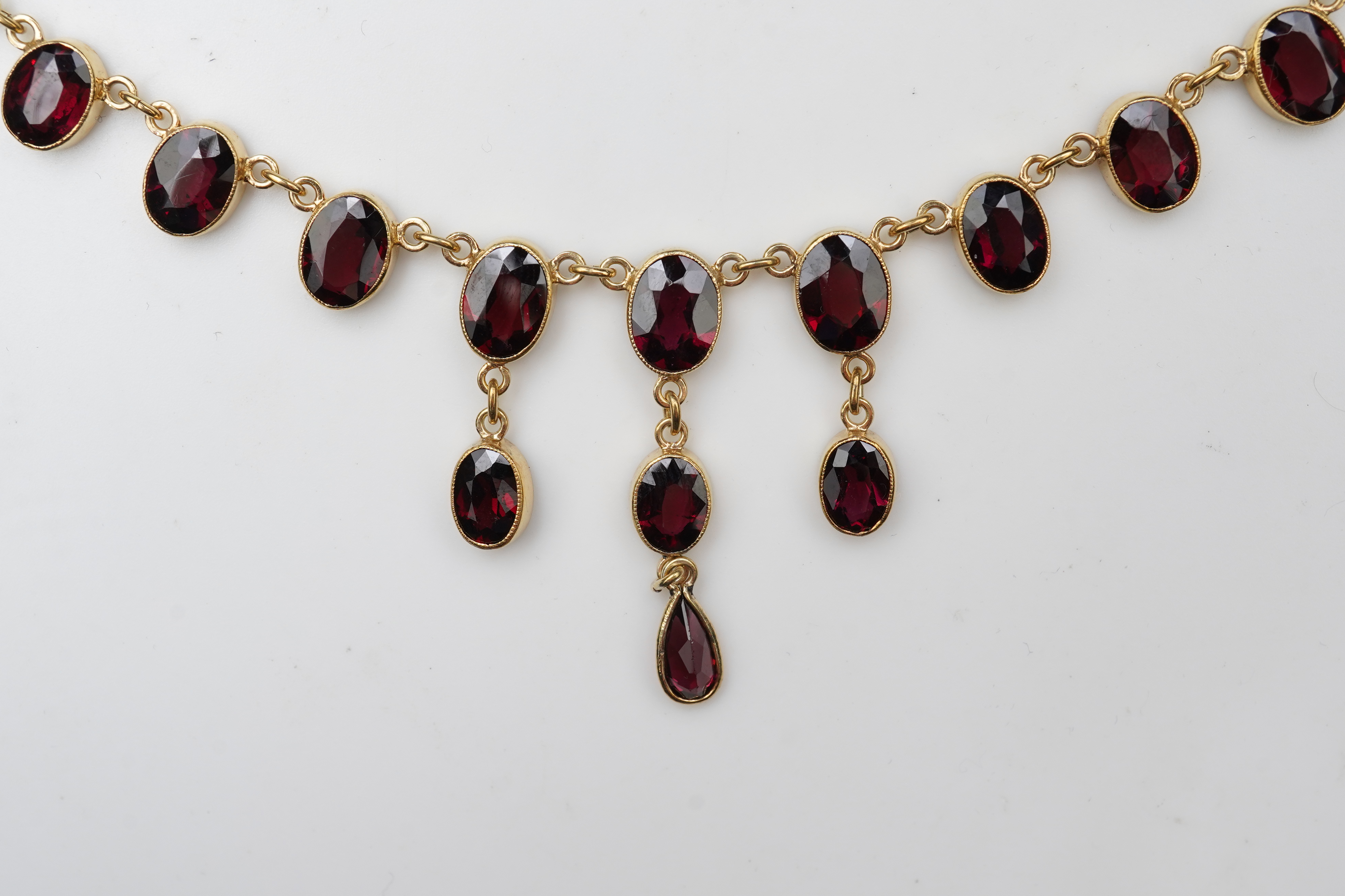 A garnet necklace